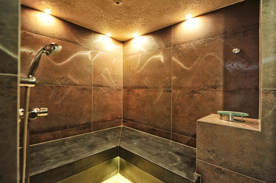 Turkish bath, aromatherapy, deep-tissue massages, Swedish massages