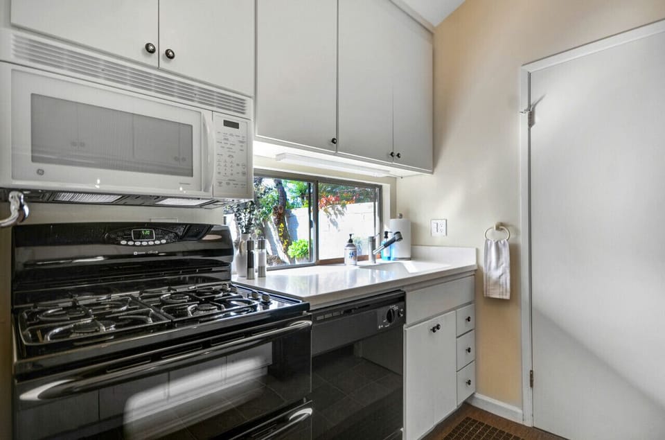 Eat some meals in with using the double oven, gas range, microwave, and full size refrigerator