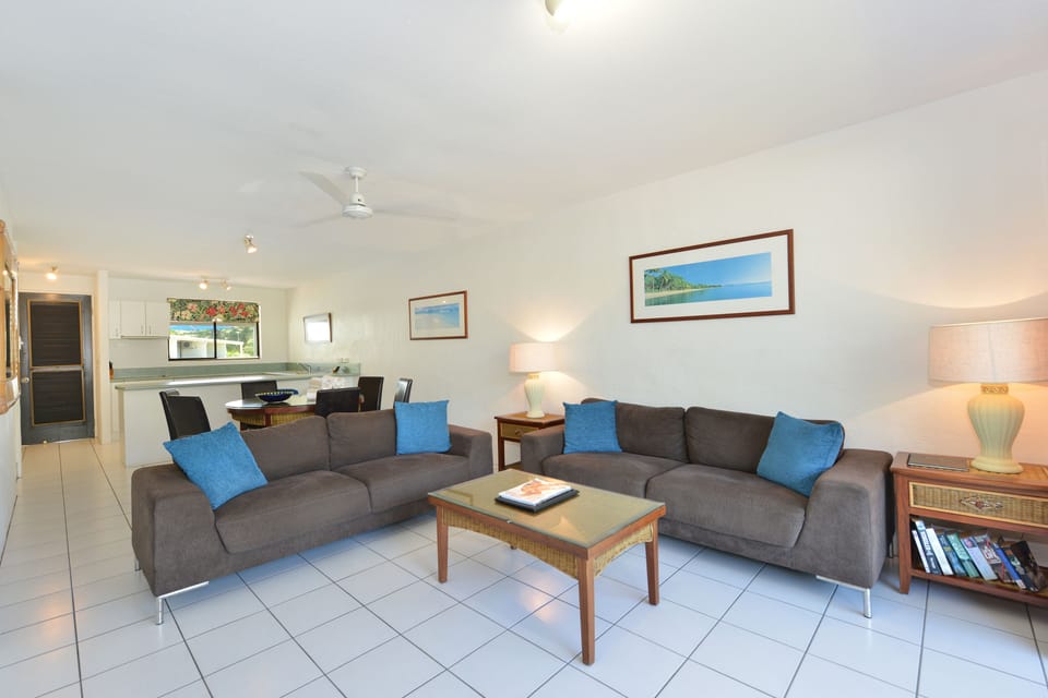 Two Bedroom Two Bathroom Apartment with Sea View | Living area | Flat-screen TV