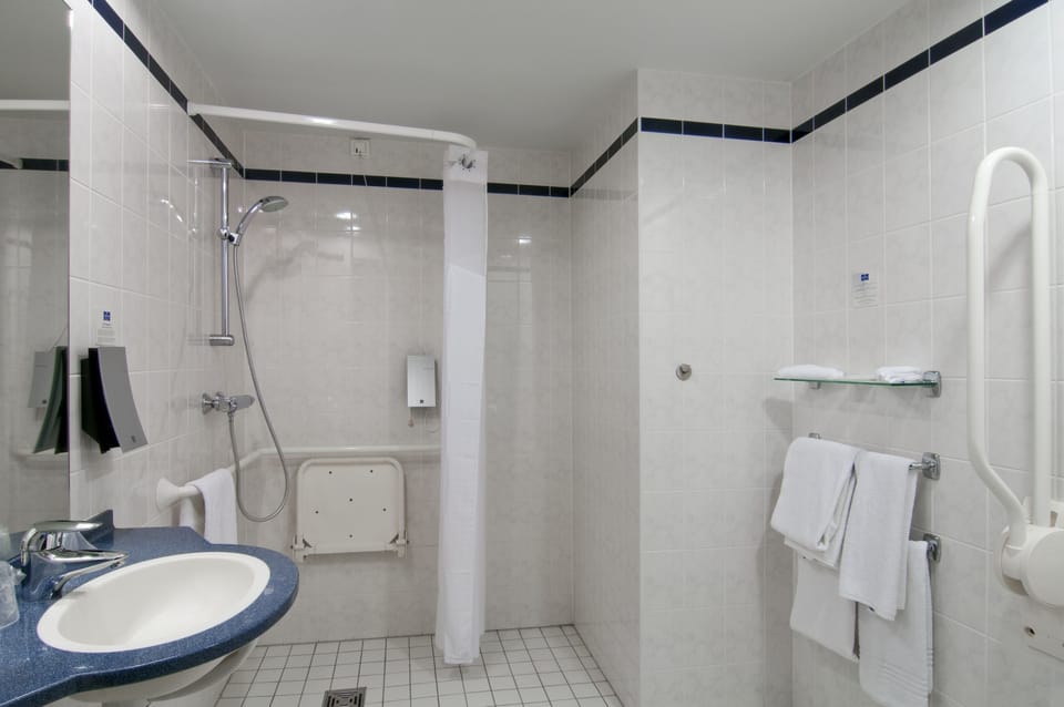 Standard Room, 1 Double Bed, Accessible (Free Breakfast) | Bathroom | Shower, hair dryer, towels