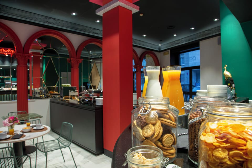 Daily continental breakfast for a fee