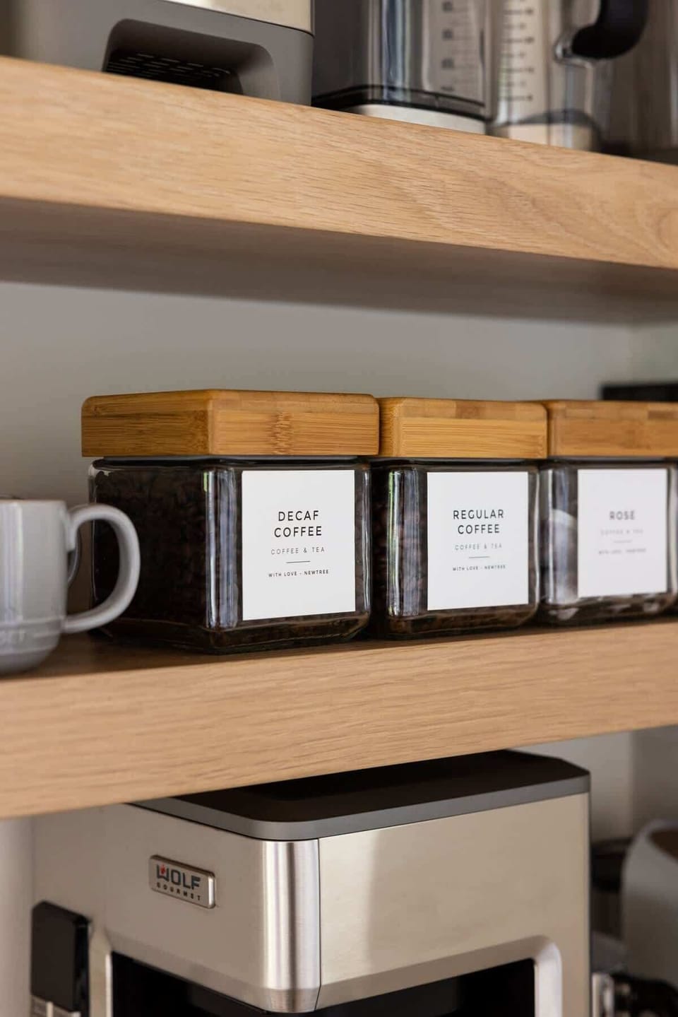 Your kitchen comes with all your basic coffee essentials, three different kinds of organic tea and a freshly brewed tea 
