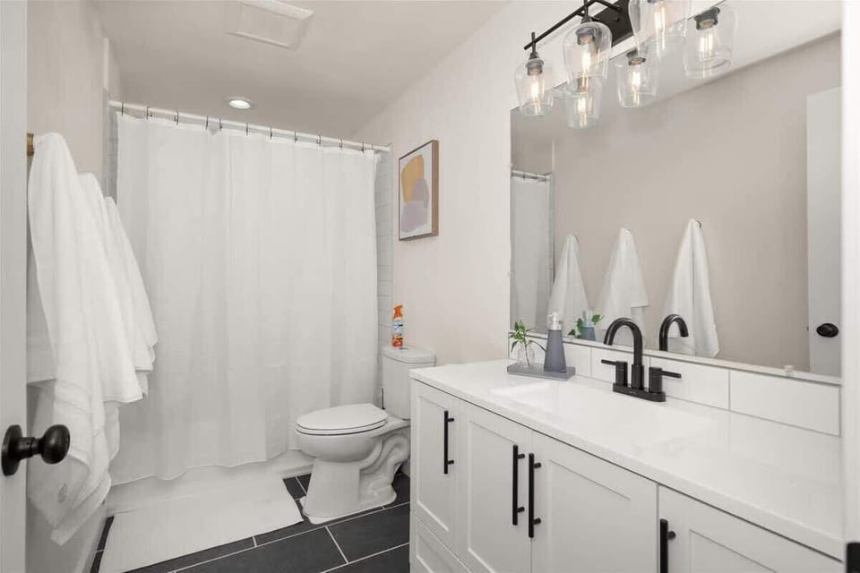 Main Floor Bathroom