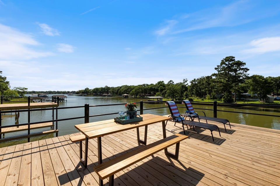 Picnics Overlooking the Lake