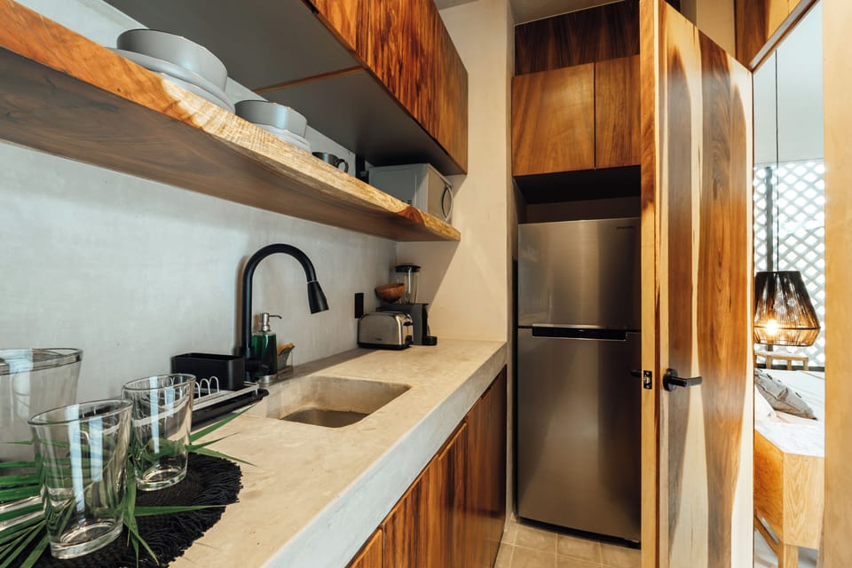 Private kitchenette