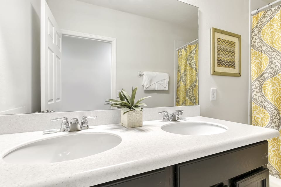 30 Bathroom 200223.jpg