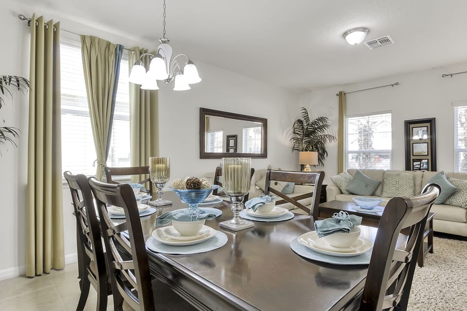10 Dining Table 200223.jpg