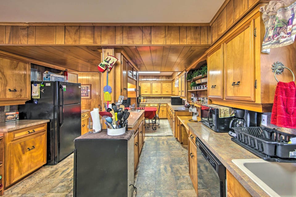 Kitchen | Dishwasher