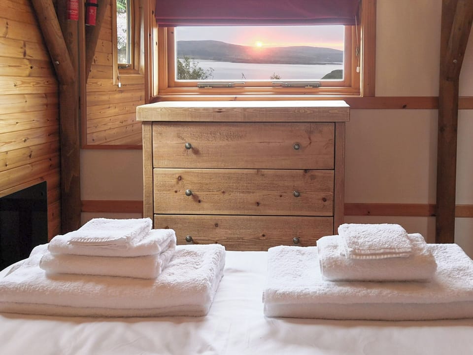 Double bedroom | The Sheiling Skye, Totaig, near Dunvegan