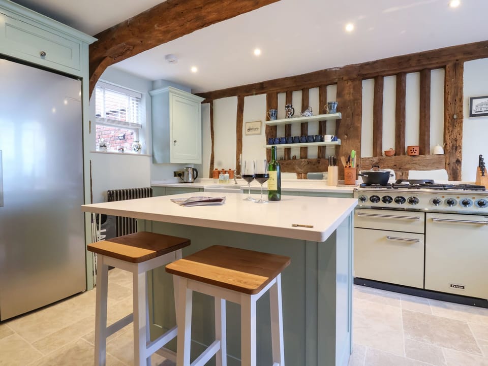 Fridge, dishwasher, electric kettle, toaster