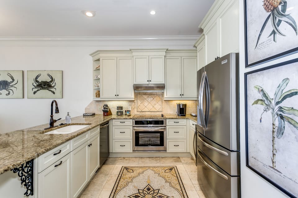 Maranatha House spacious Kitchen. 