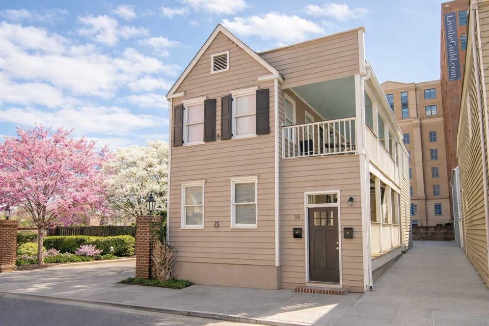 Exterior view of rental.