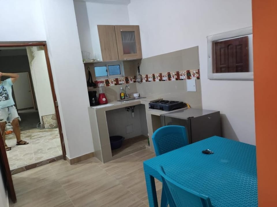 Economy Double Room | Individually decorated, individually furnished, desk, laptop workspace