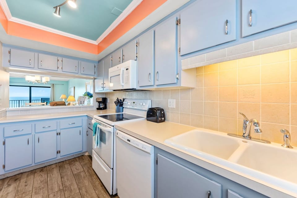 A charming kitchen with coastal touches, perfect for home-cooked meals.