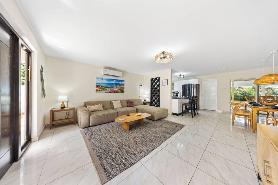 Refresh and unwind in the spacious full bathroom, equipped with essentials for your comfort and convenience.