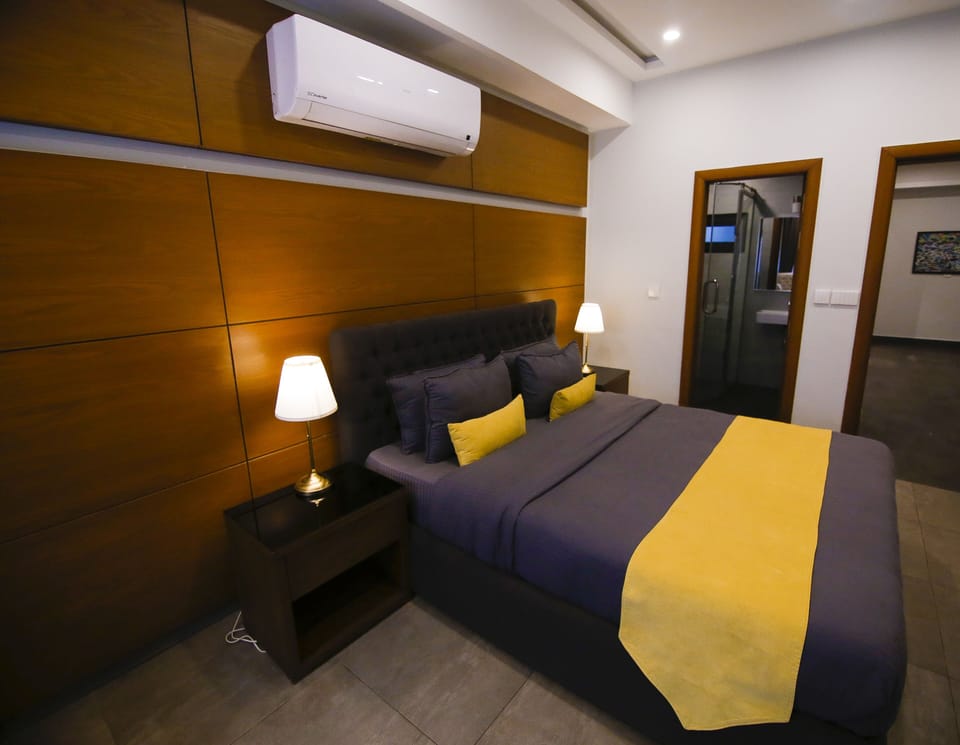 Room | Soundproofing, free WiFi
