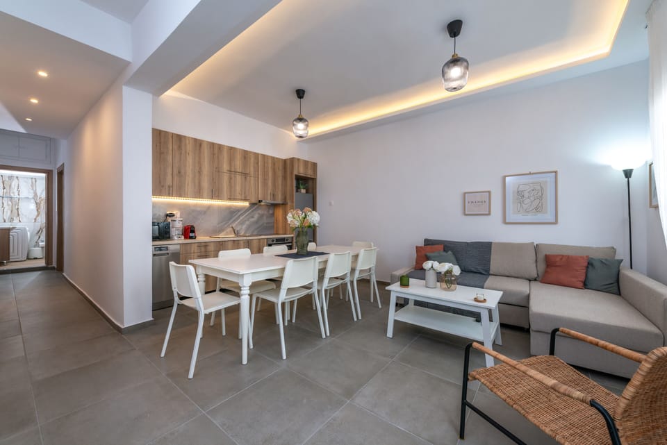 City Apartment, Non Smoking | Living area | 45-inch Smart TV with satellite channels, TV