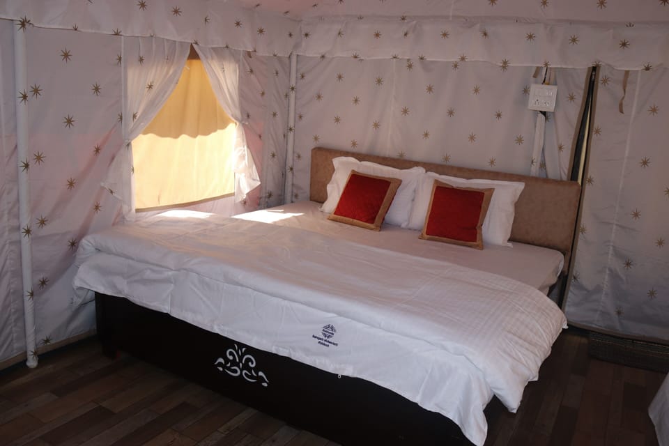 Luxury Double Room | Free WiFi