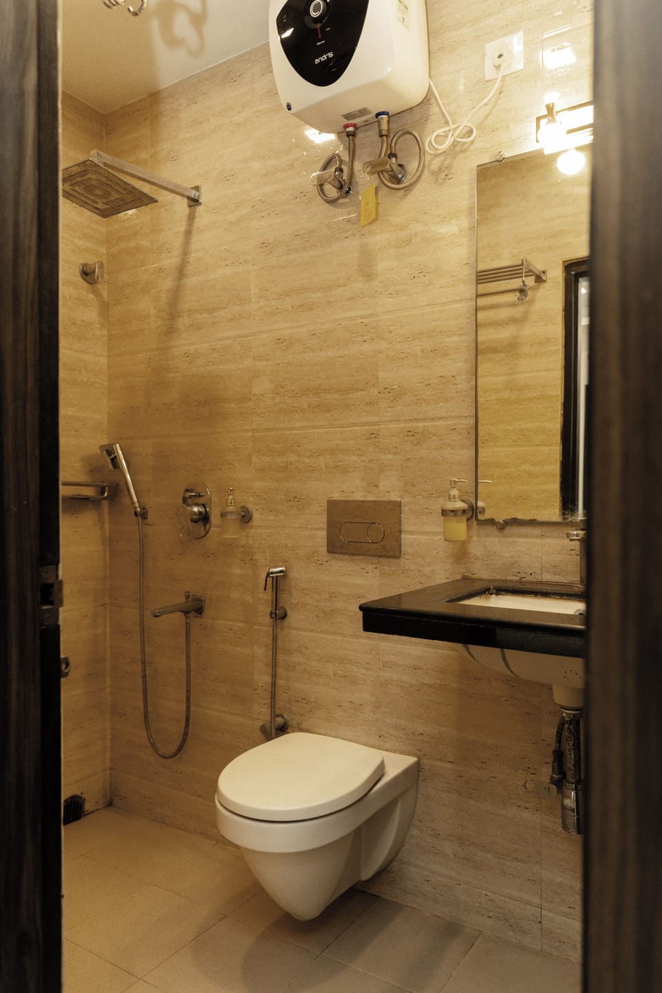 Deluxe Double Room | Bathroom