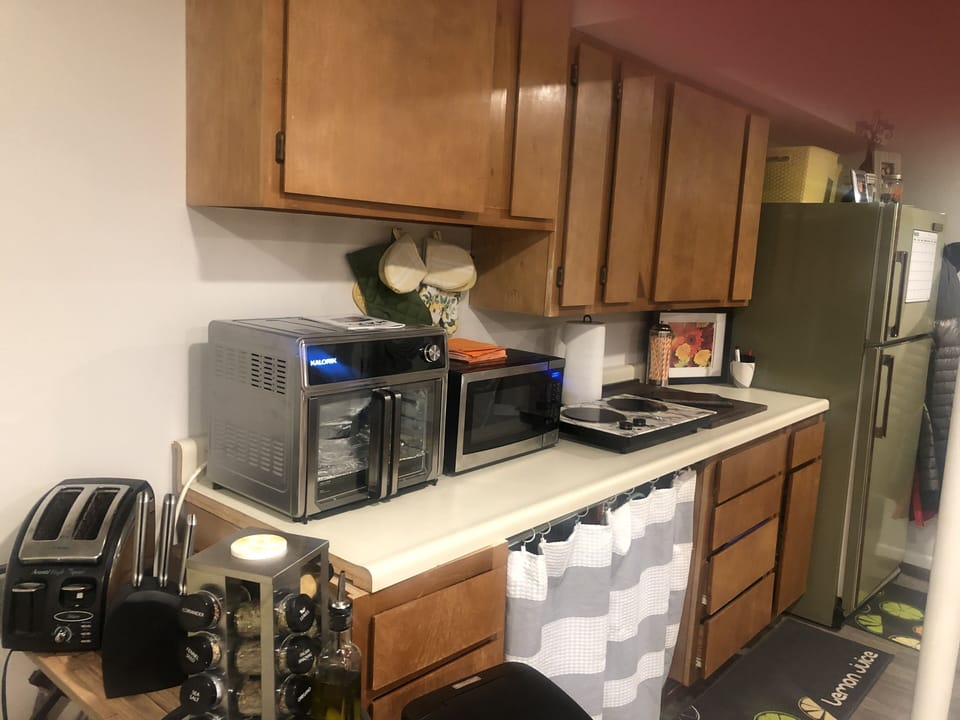 Super Large Toaster Oven, 2-Burner Counter Top Stove.  Fridge/Freezer.