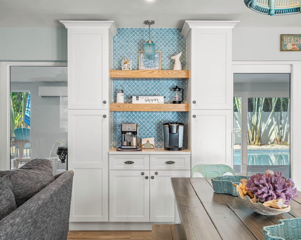 Coffee bar - Keurig, Espresso, Drip and French press, pods & tea bags provided