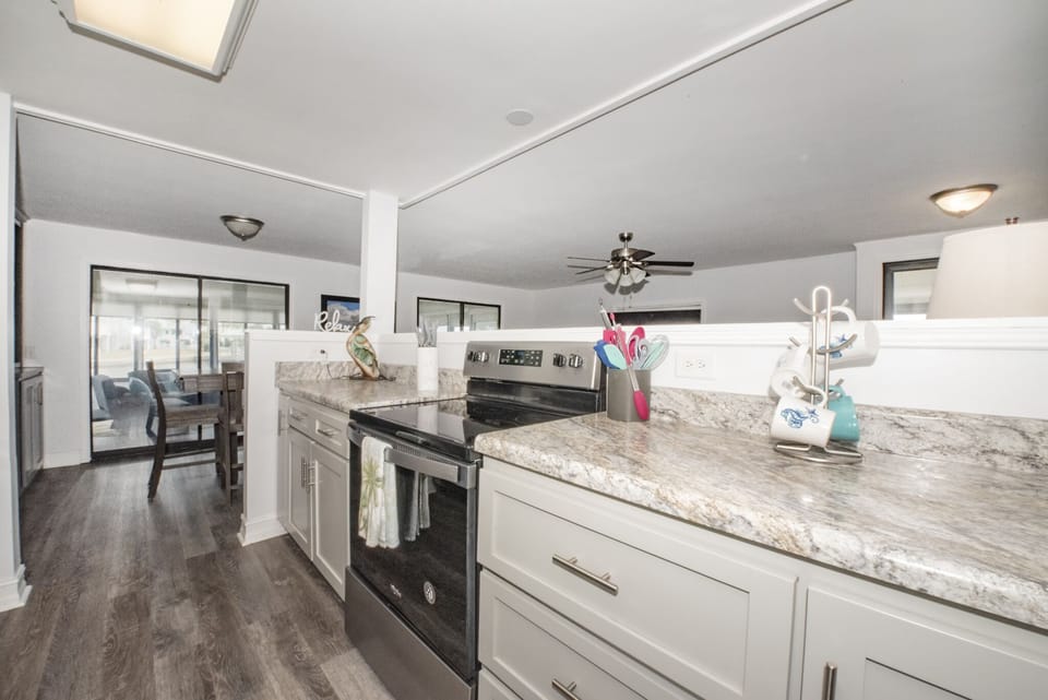 Kitchen (3)