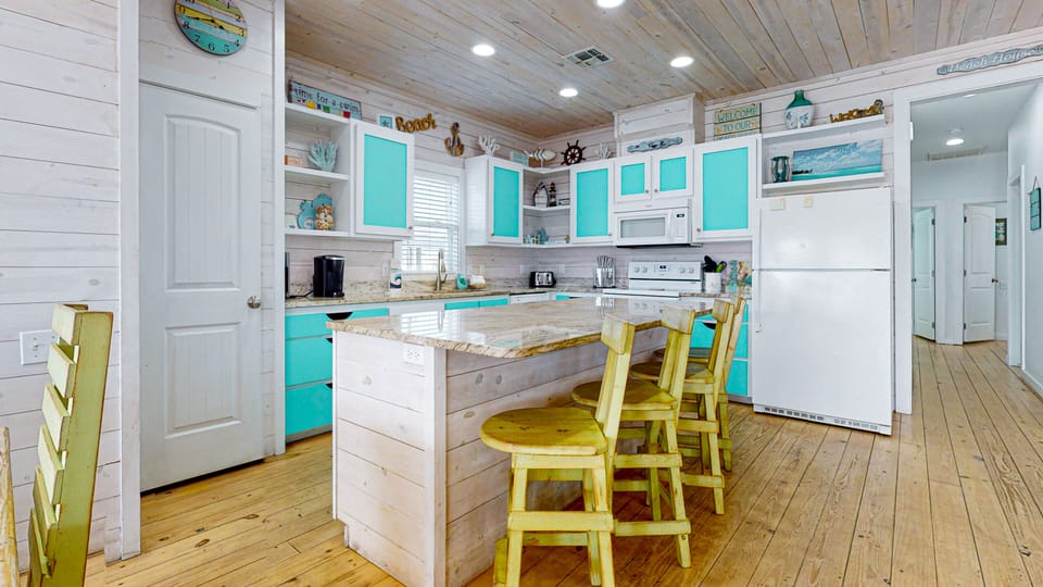 Beautiful colorful kitchen.