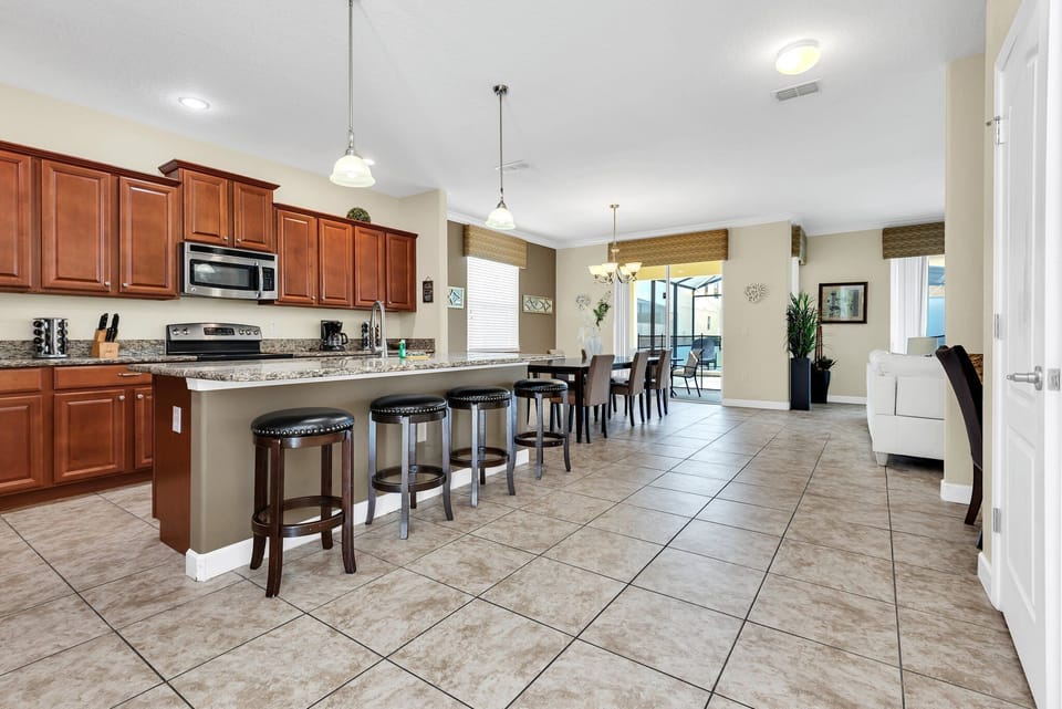 8927SugarPalmRd_03