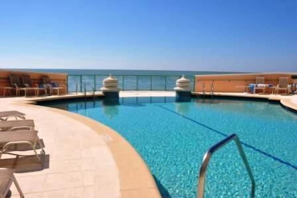 Pool area
