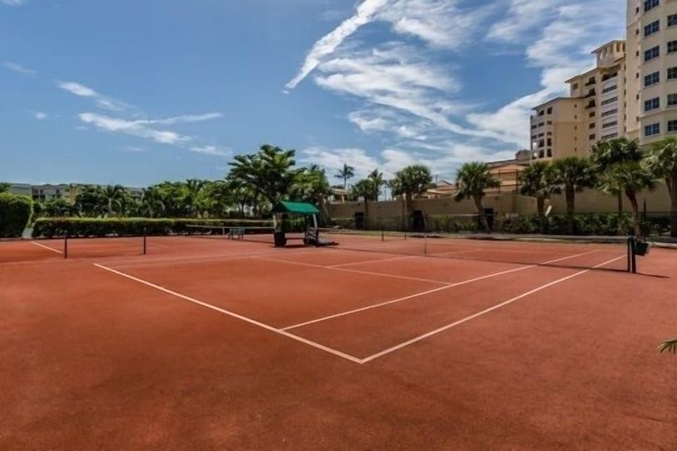 Tennis
