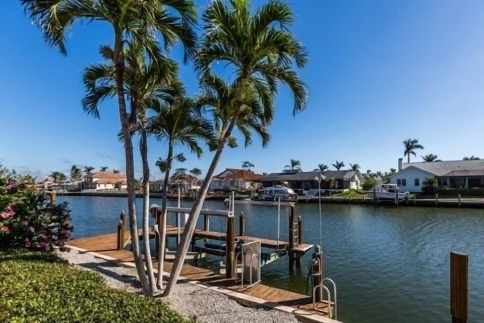 Dock/Water View