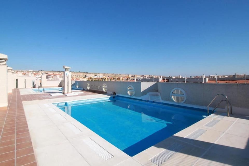 Holiday Home Swimming Pool