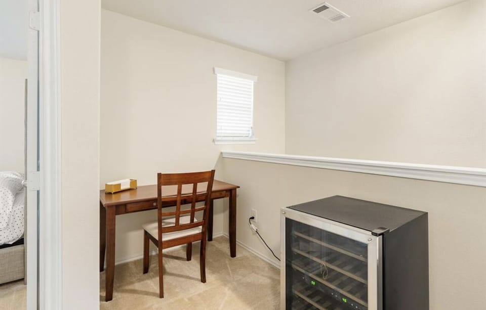 Business Villa | Living area | Smart TV, fireplace, offices