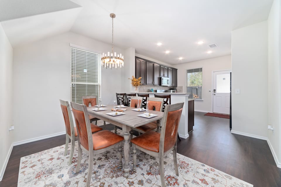 Business Villa | In-room dining