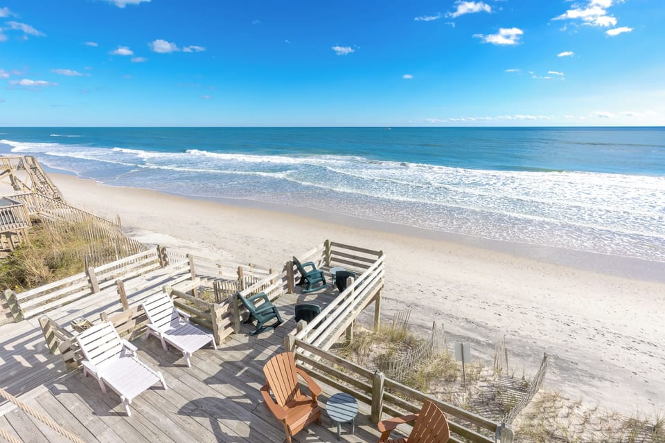 Direct Oceanfront Access from Sundeck