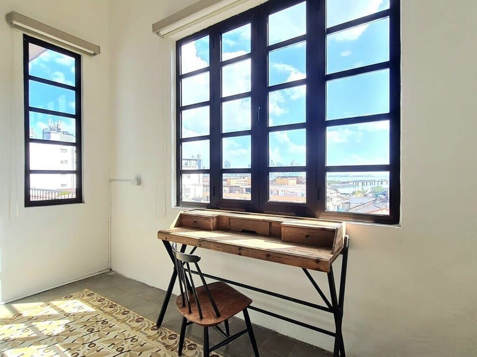 Unique working space