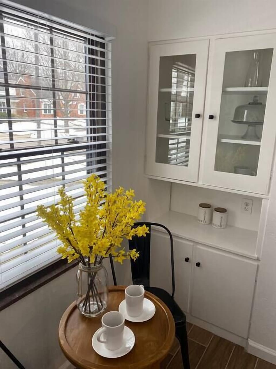 Breakfast nook off kitchen for coffee or cocktails.