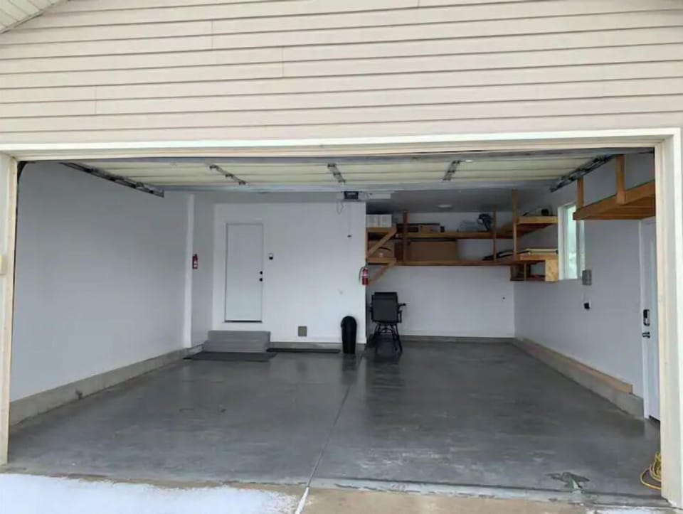 2 car garage