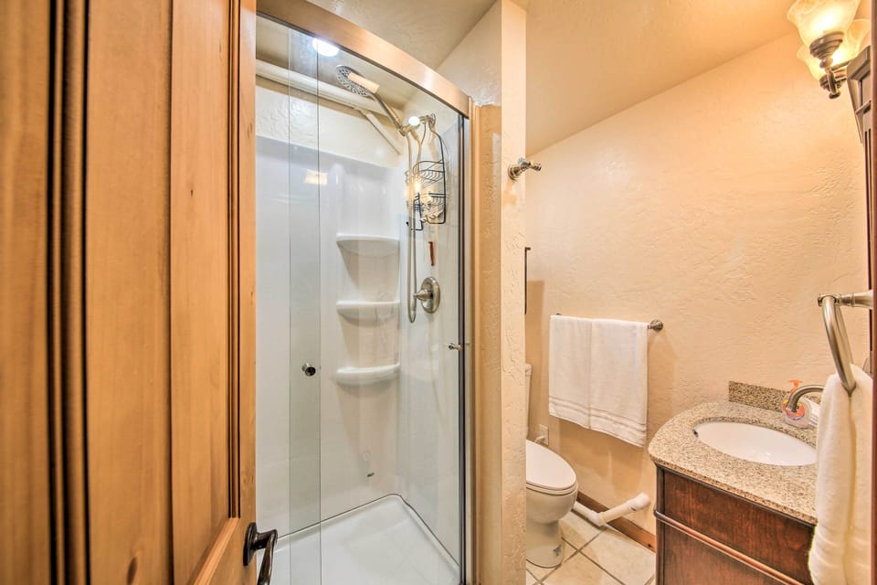 Full Bathroom