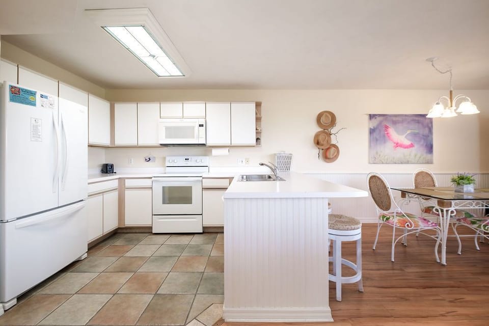 Fully equipped kitchen!