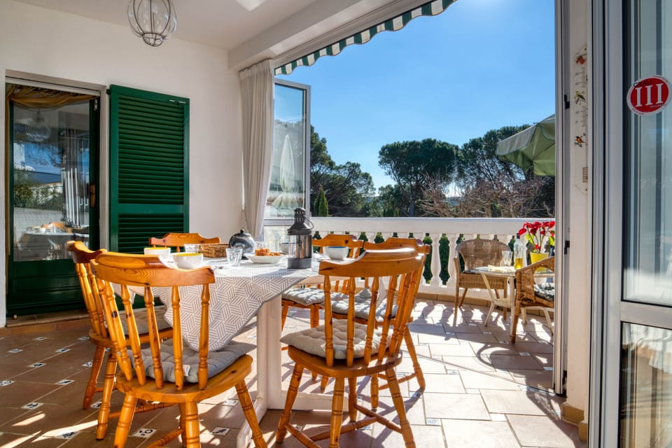 Covered terrace of holiday home in l'Escala
