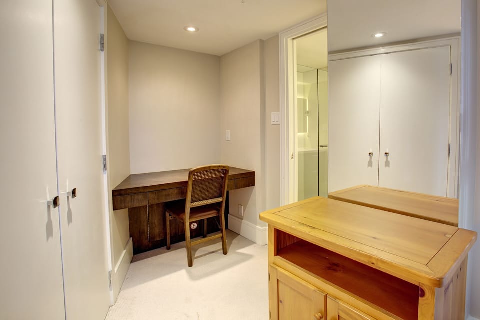 Works space in second bedroom