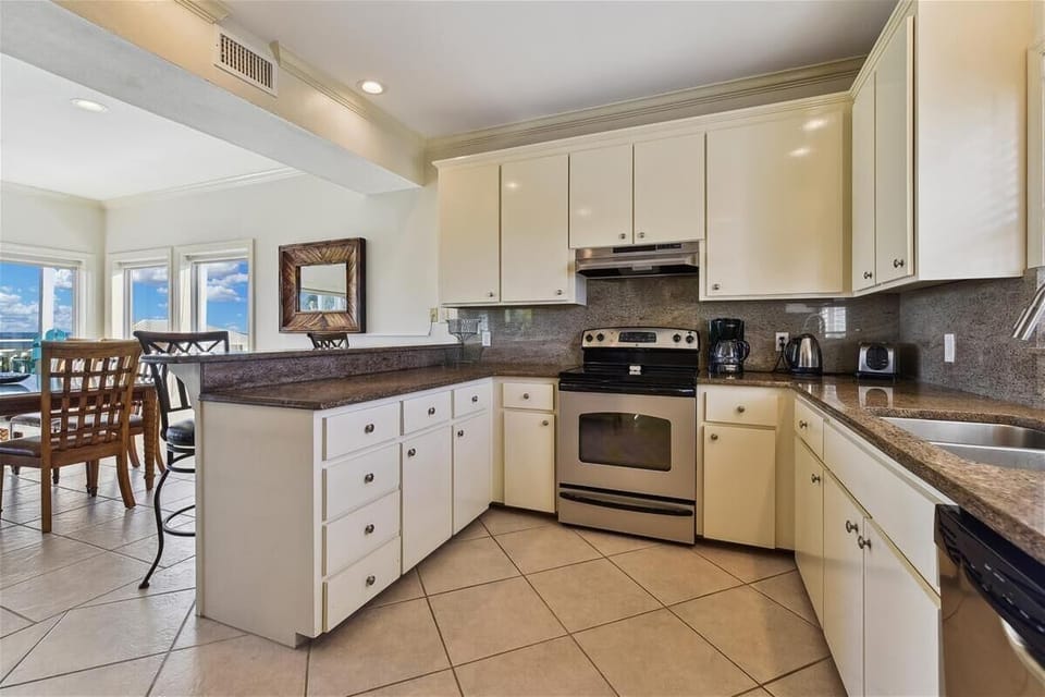 Kitchen - 2nd Floor