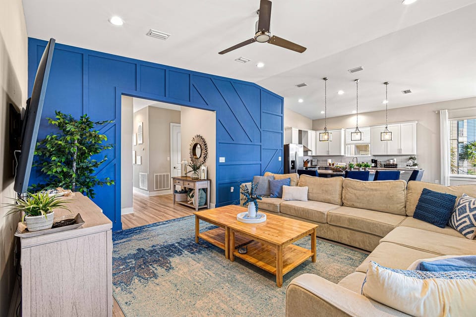Spacious coastal living area where everyone can gather, relax and reconnect.