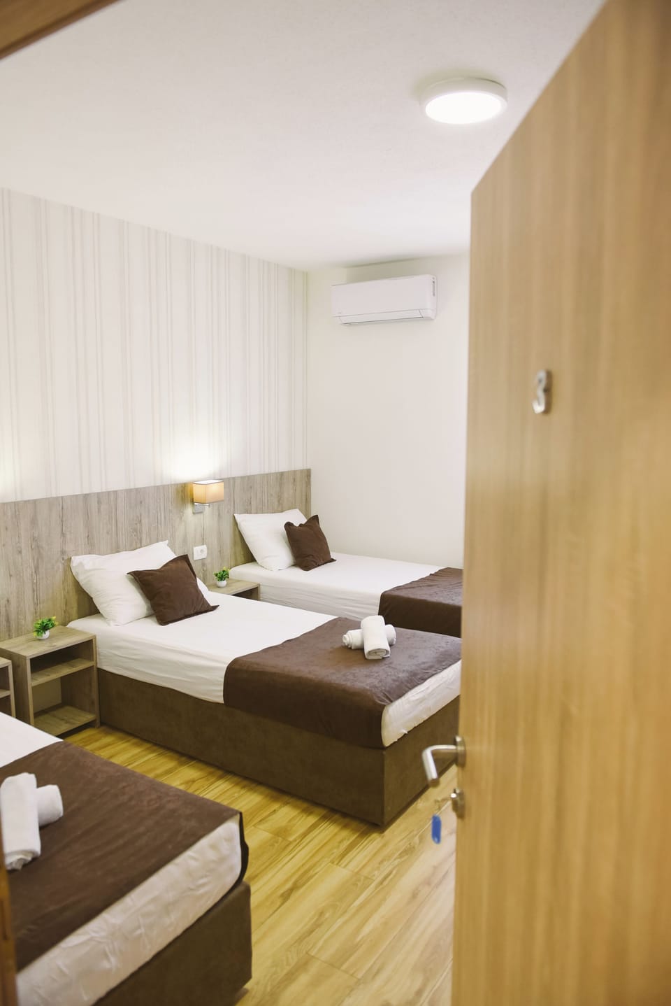 Deluxe Triple Room | Free WiFi