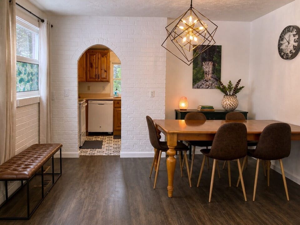 Dining room table seating for 9 with leather bench seat