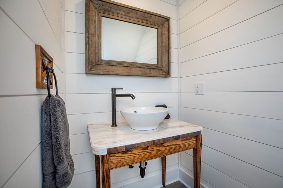 Upstairs cozy bathroom 