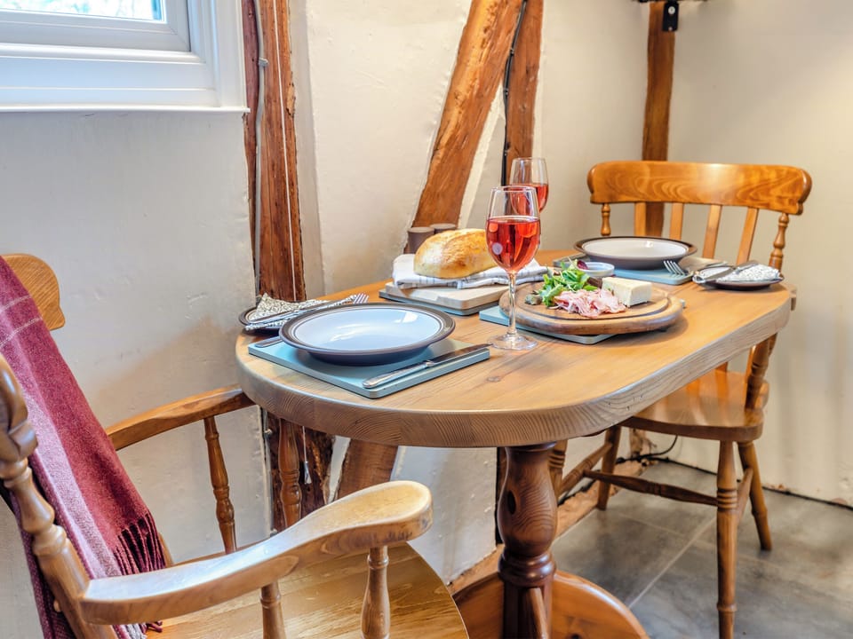 Dining Area | Whitewells Farm Cottages - Willow - Whitewells Farm, Ridgeway Cross, near Malvern