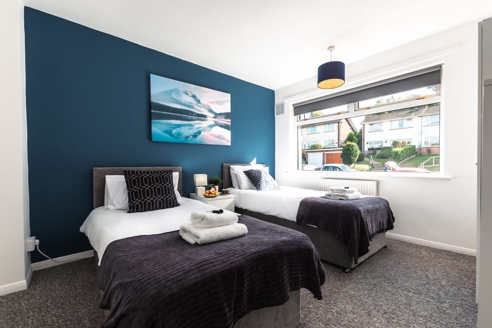 Basic Room | 3 bedrooms, iron/ironing board, free WiFi