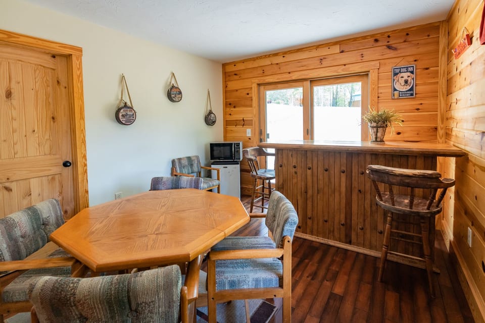 Dining Room 2